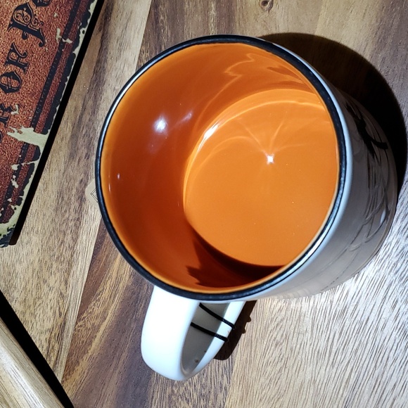 Spider Mug - Picture 4 of 5